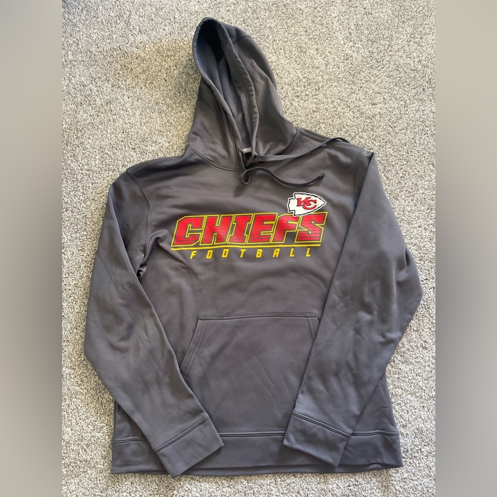 Chiefs sweatshirt